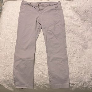 Old Navy Pixie Pants 10